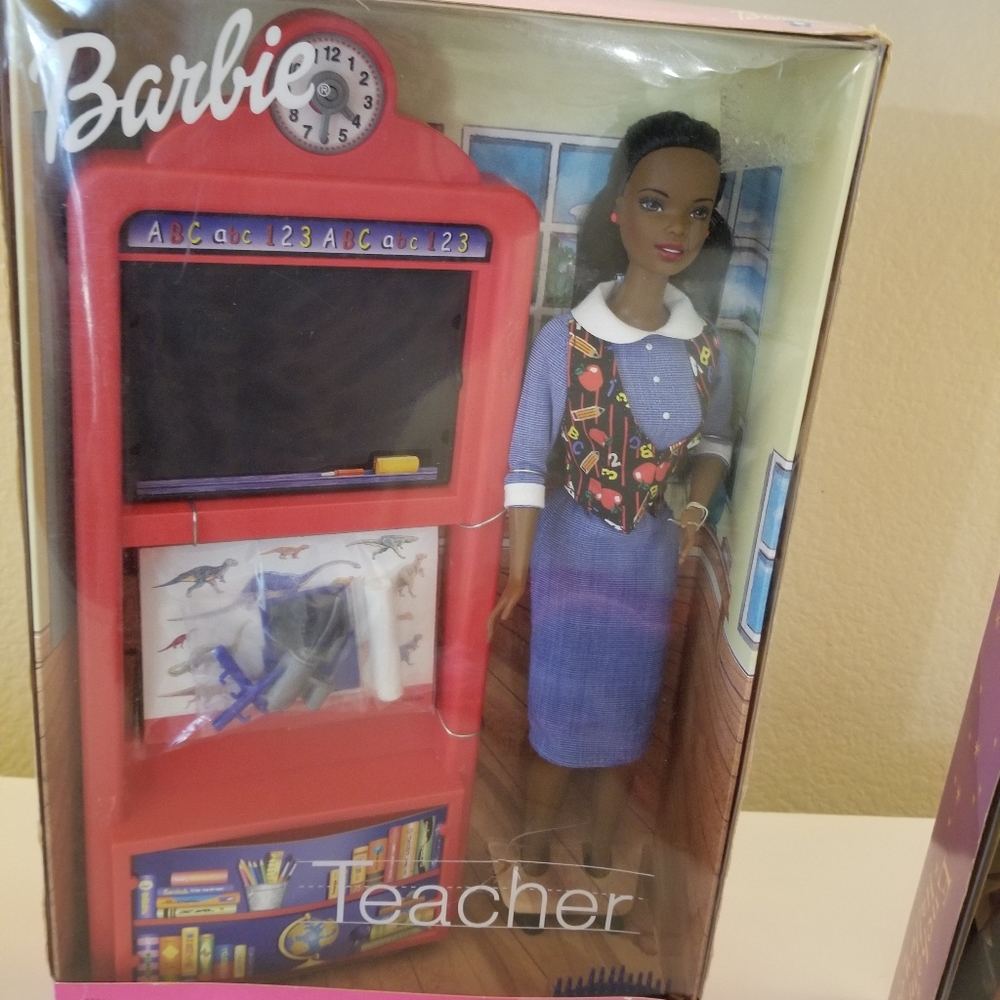 Barbie's  2000 - Teacher of the Year